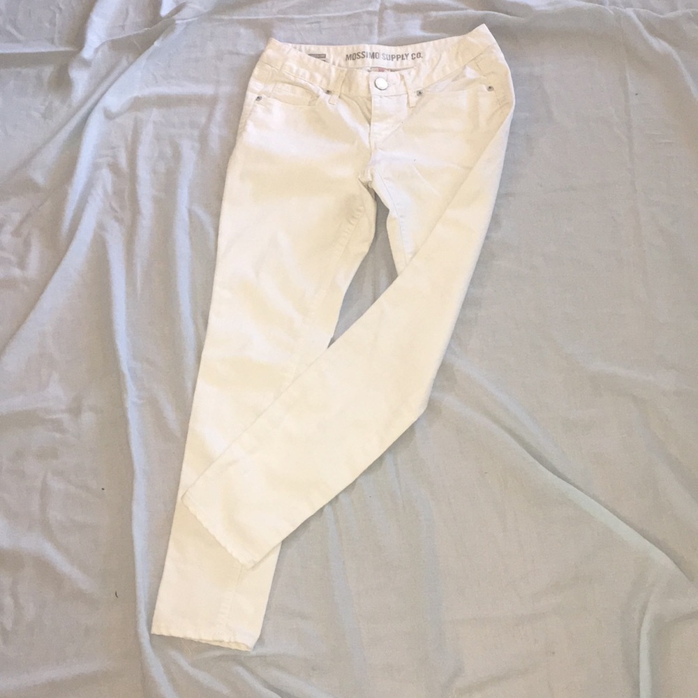 White skinny jeans Juniors